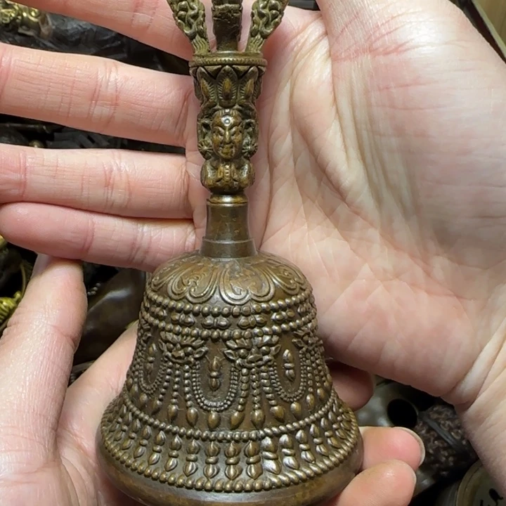 铜器把玩摆件链接