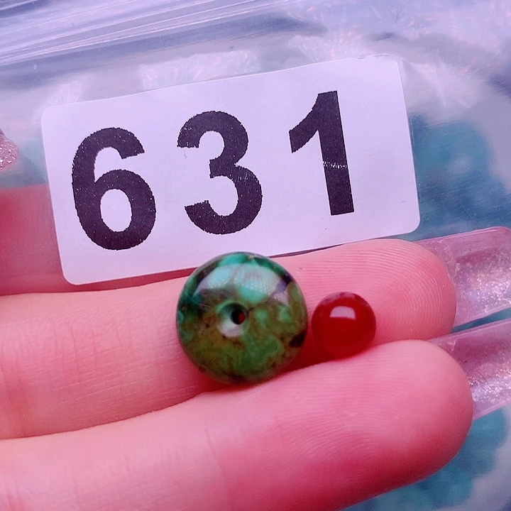 南红玛瑙未镶嵌珠宝奇石