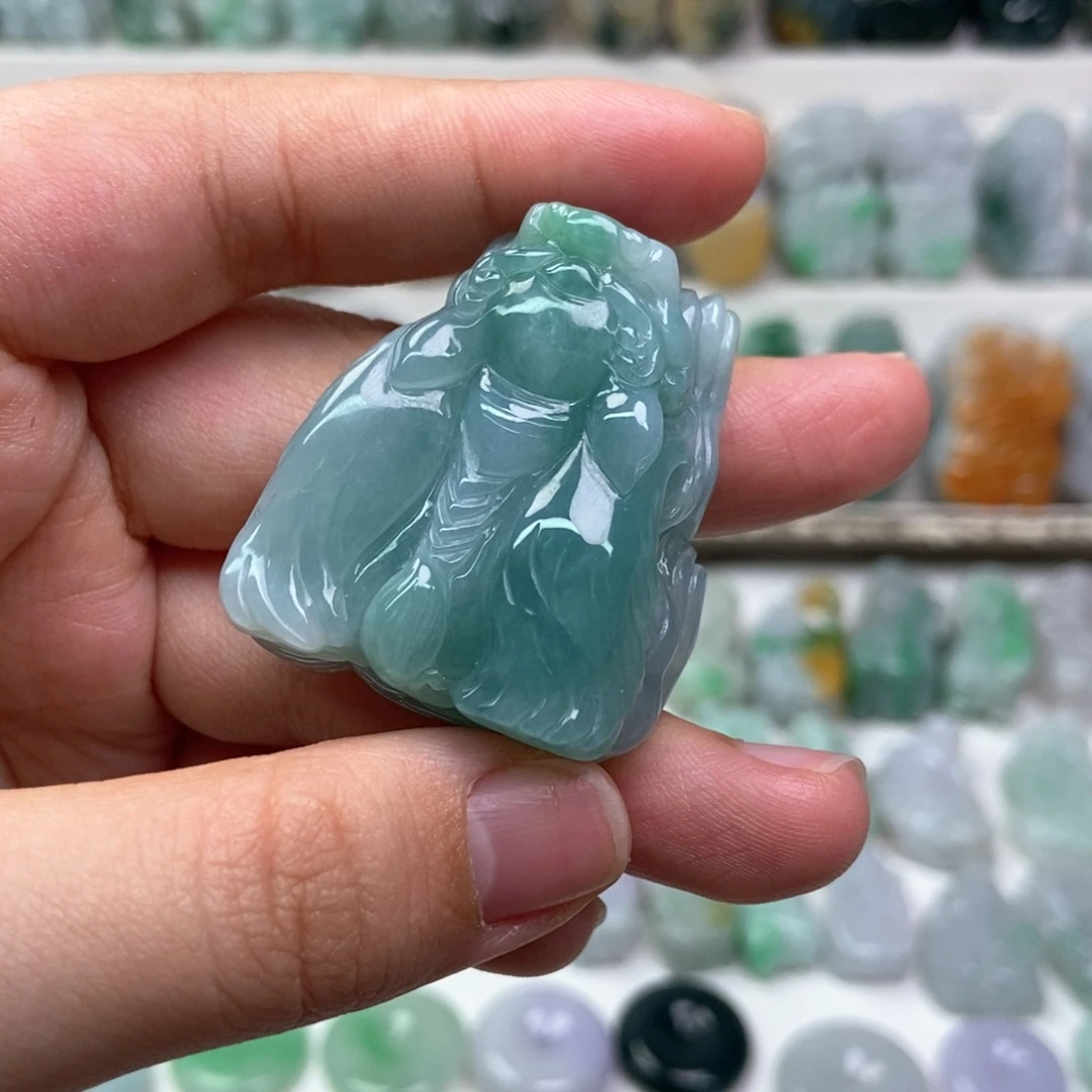 翡翠未镶嵌吊坠(赠链)