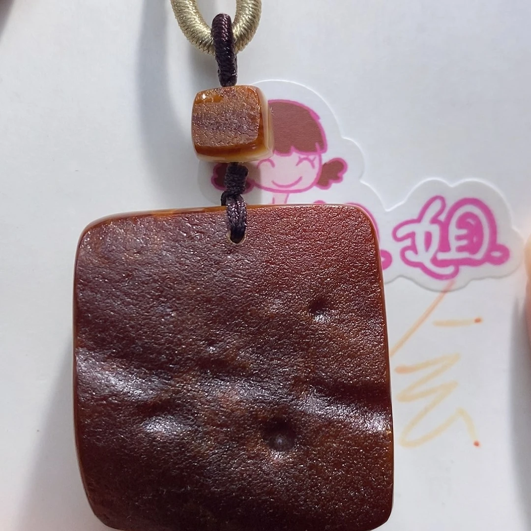 定制琥珀未镶嵌蜜蜡吊坠