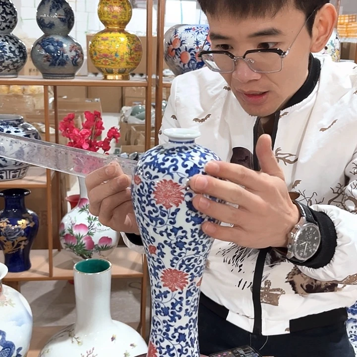 瓷片景德镇青花釉里红美人瓶