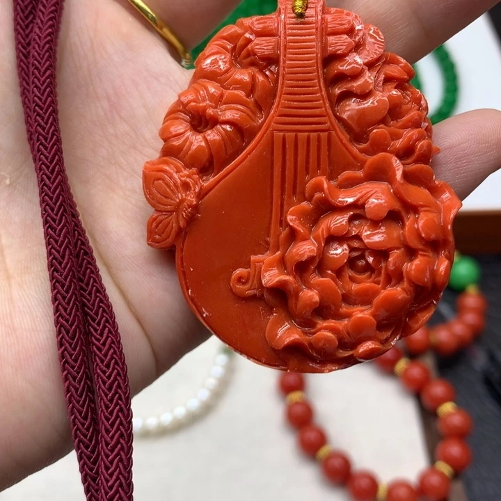 玛瑙/玉髓颈饰合金吊坠