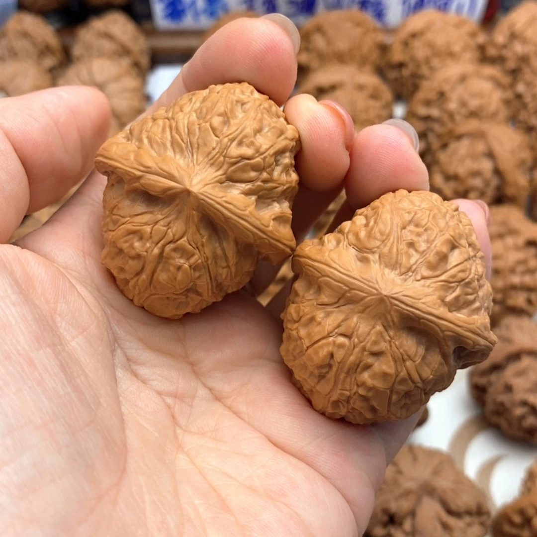 【闪购商品】文玩核桃把件38尺南瓜墩