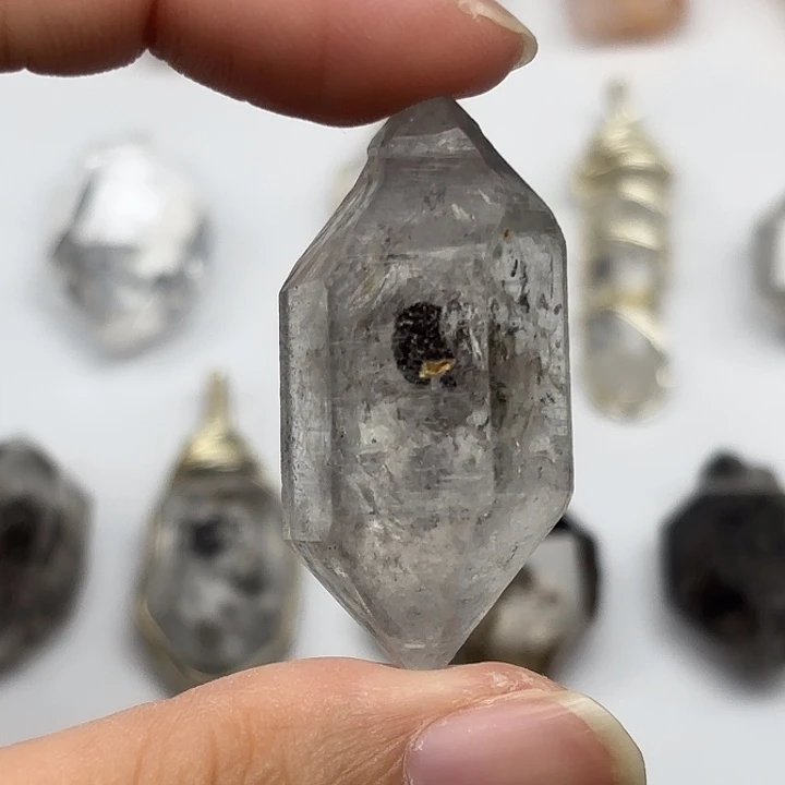 水晶未镶嵌颈饰素描闪灵钻41mm+