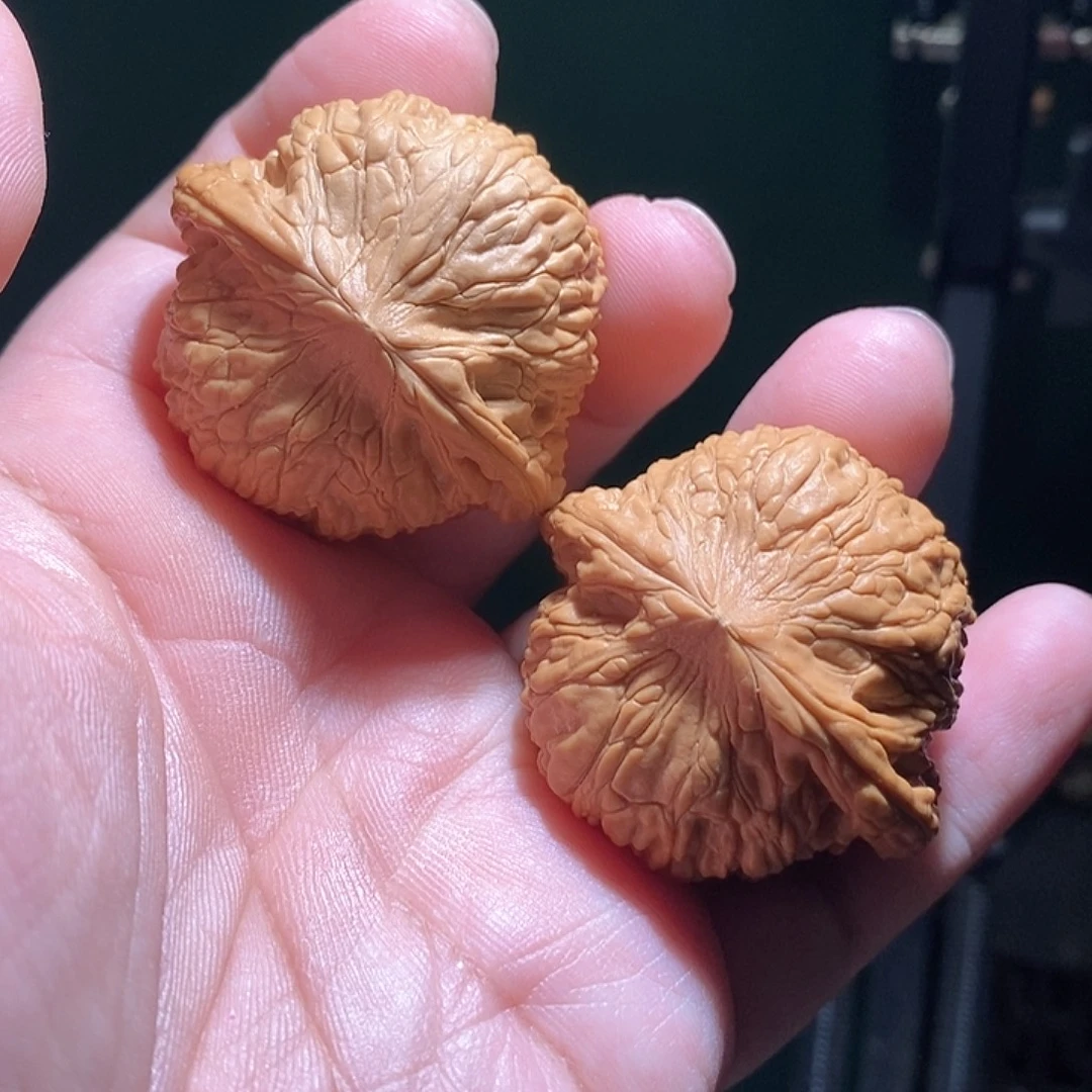 把件文玩核桃43绣球全品