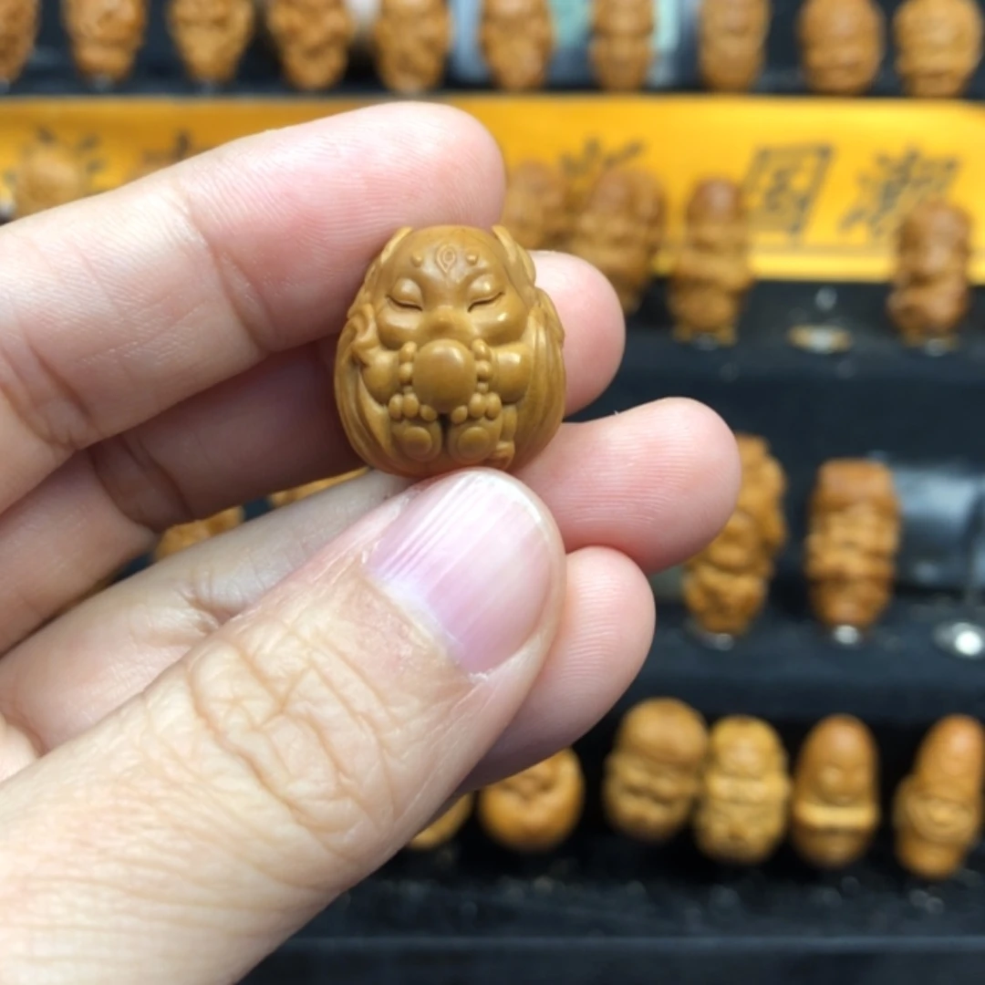 【闪购商品】橄榄核手串/手链圆九尾狐