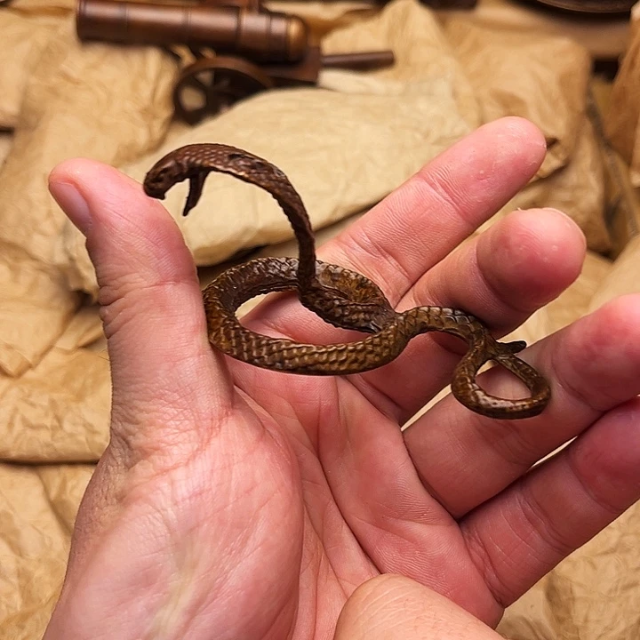 精美铜器做工精湛