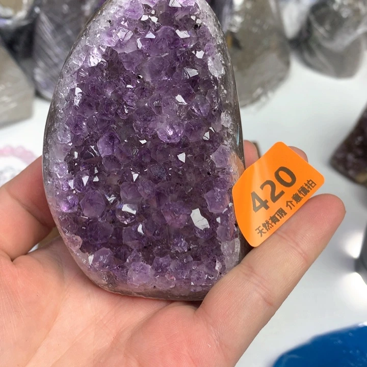 紫晶大型摆件（非配饰）未镶嵌