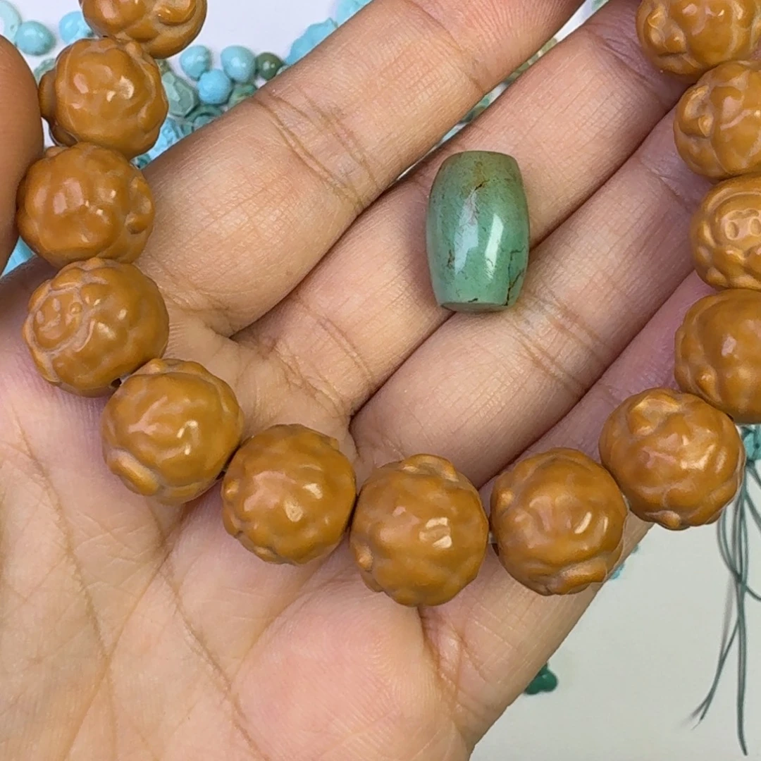 Y****猴头核桃手串猴头