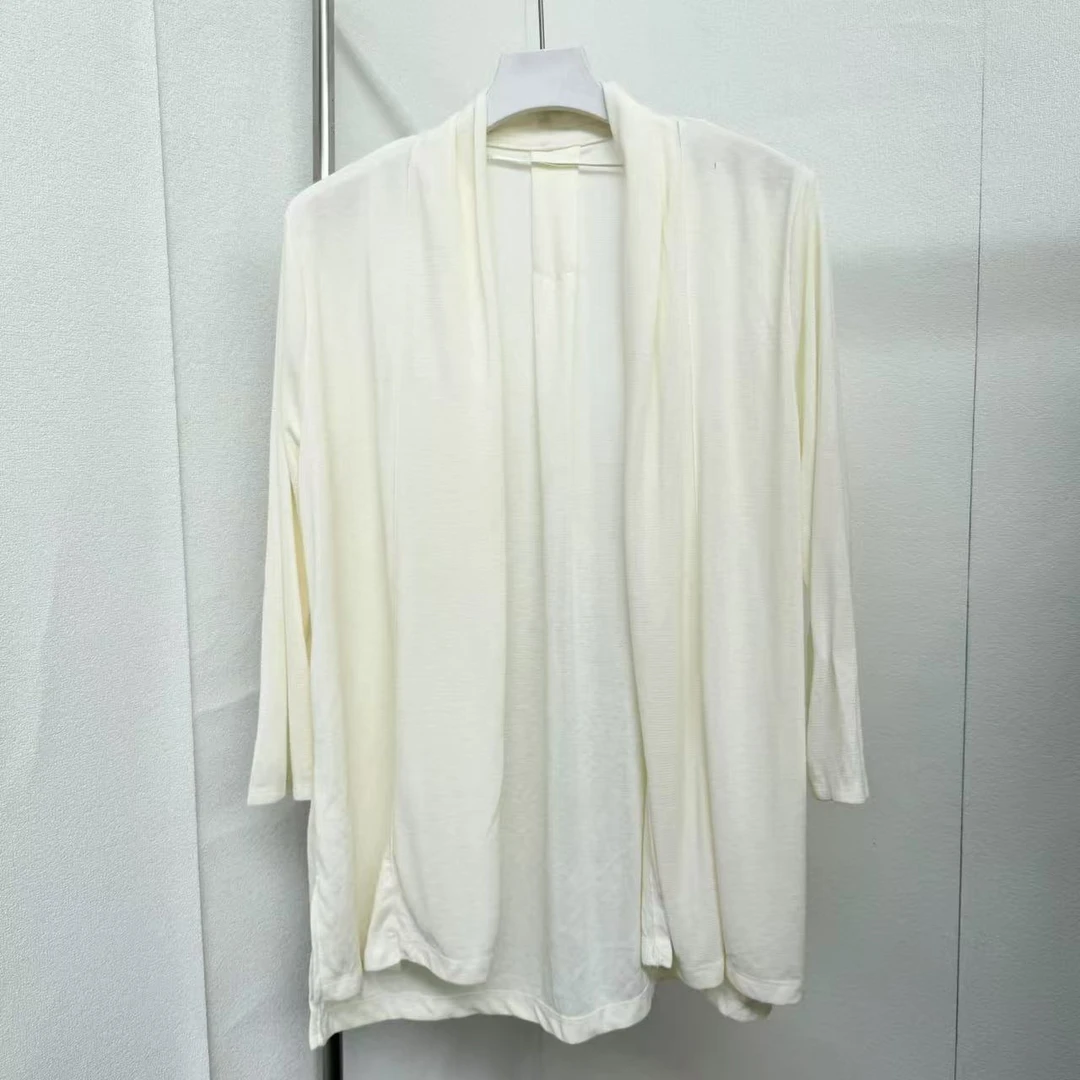 0708（品牌拆标）女士夏季百搭小衫