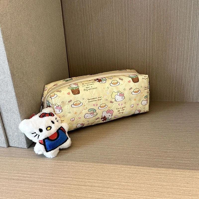黄色kt猫卡通印花笔袋大学生简约软化妆小包零碎物品收纳书包女