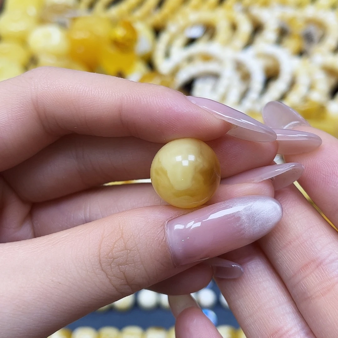 蜜蜡未镶嵌裸石圆珠15.3mm瑕