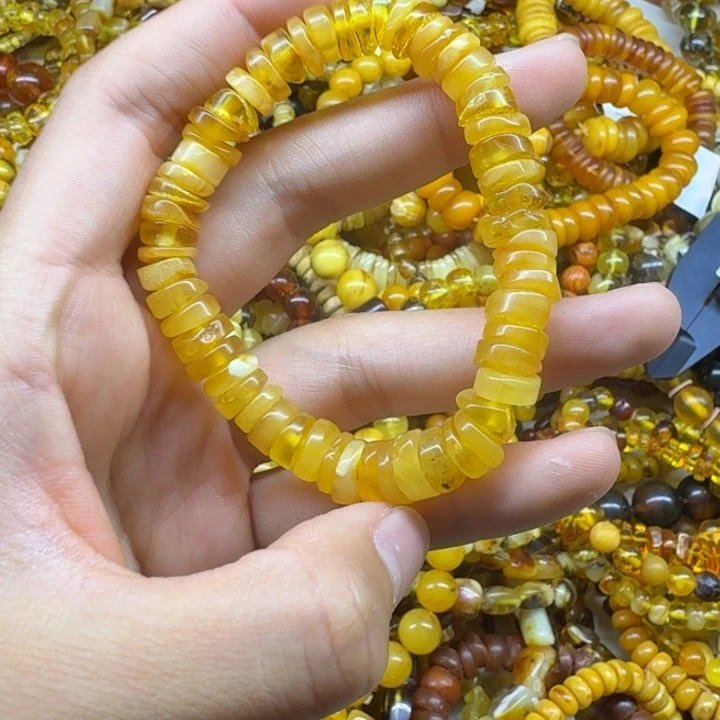 琥珀未镶嵌珠宝奇石