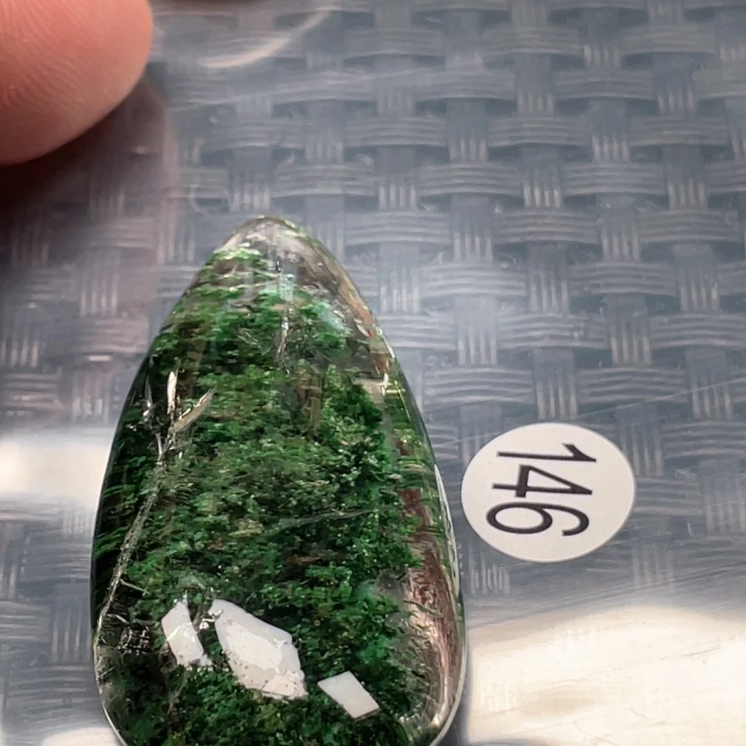 【闪购商品】颈饰未镶嵌水晶王**拿