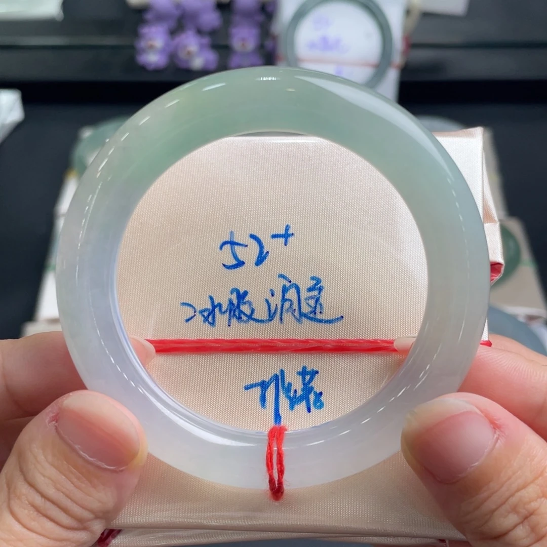 未镶嵌手镯翡翠翡翠手镯