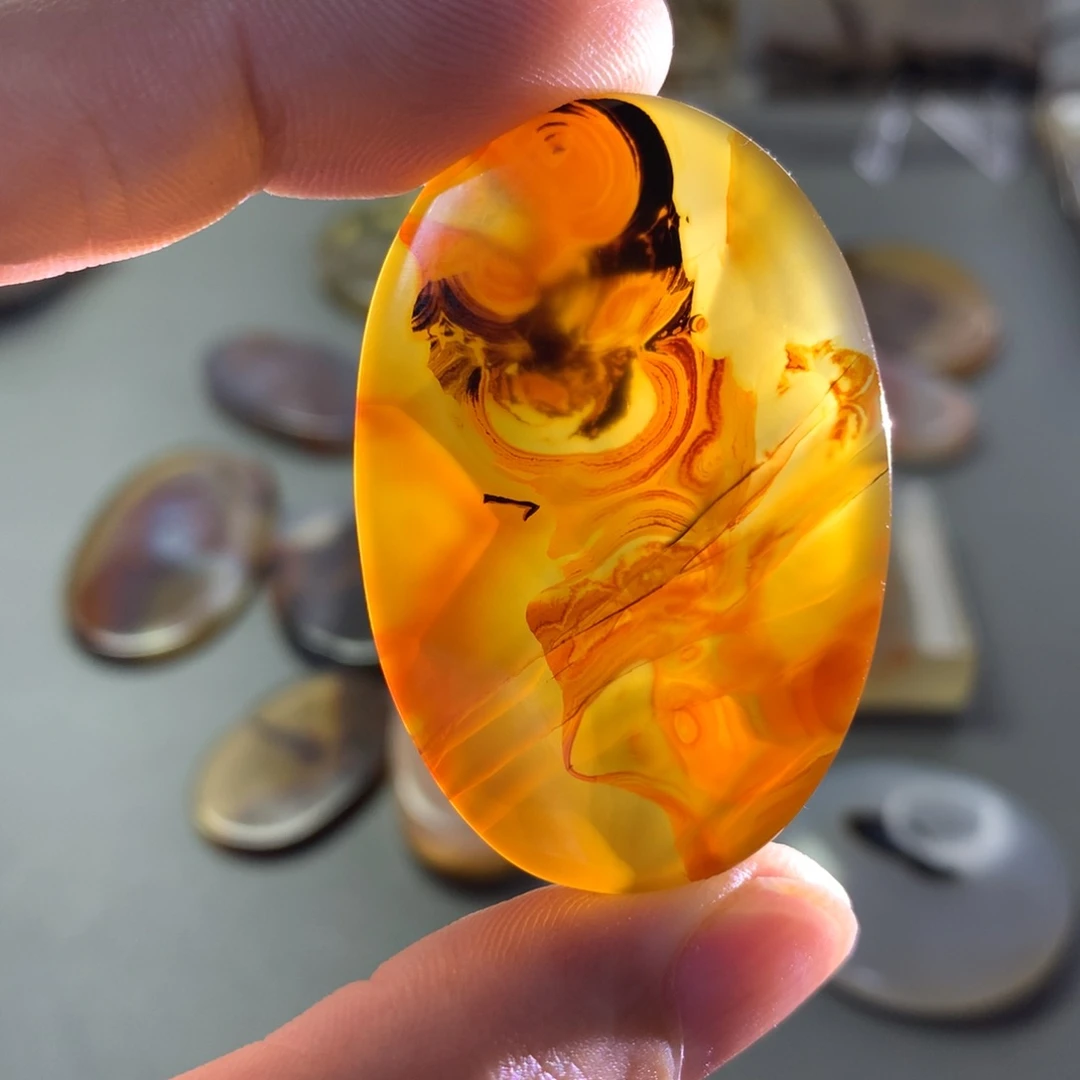 玛瑙/玉髓颈饰未镶嵌