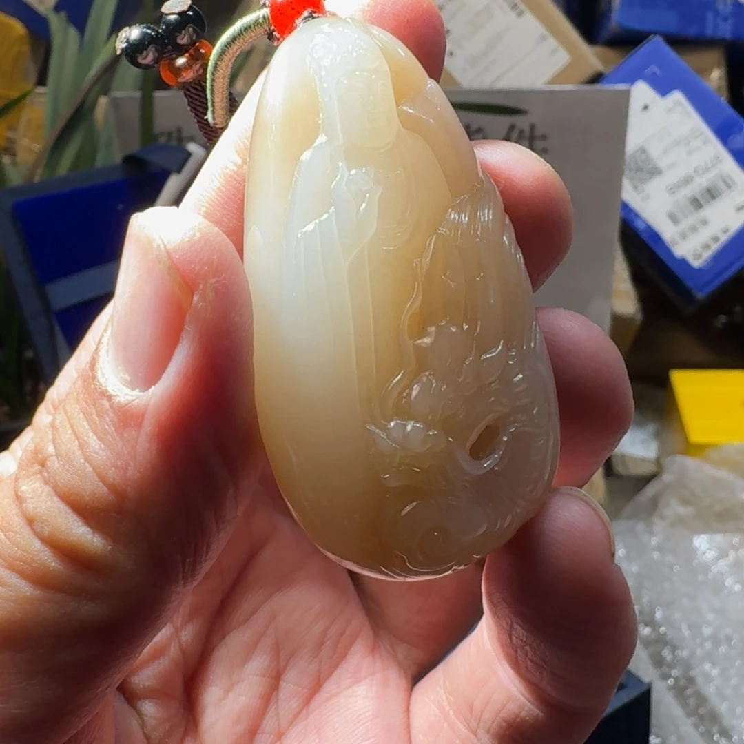 和田玉（糖玉）未镶嵌挂件