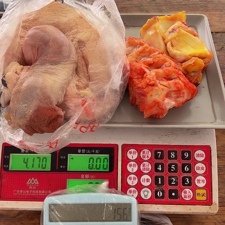 广西土耕马马肉、送马油沙姜小米辣12个月中国大陆