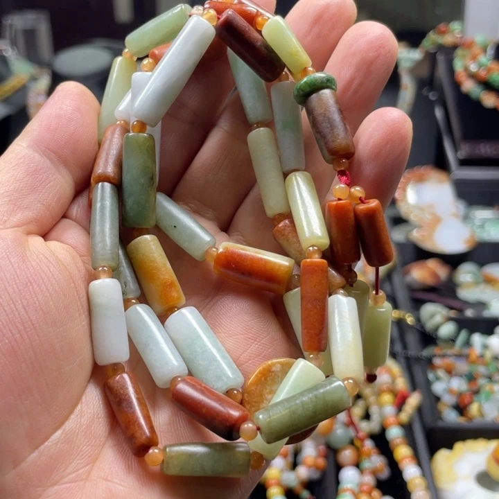 颈饰未镶嵌翡翠项链