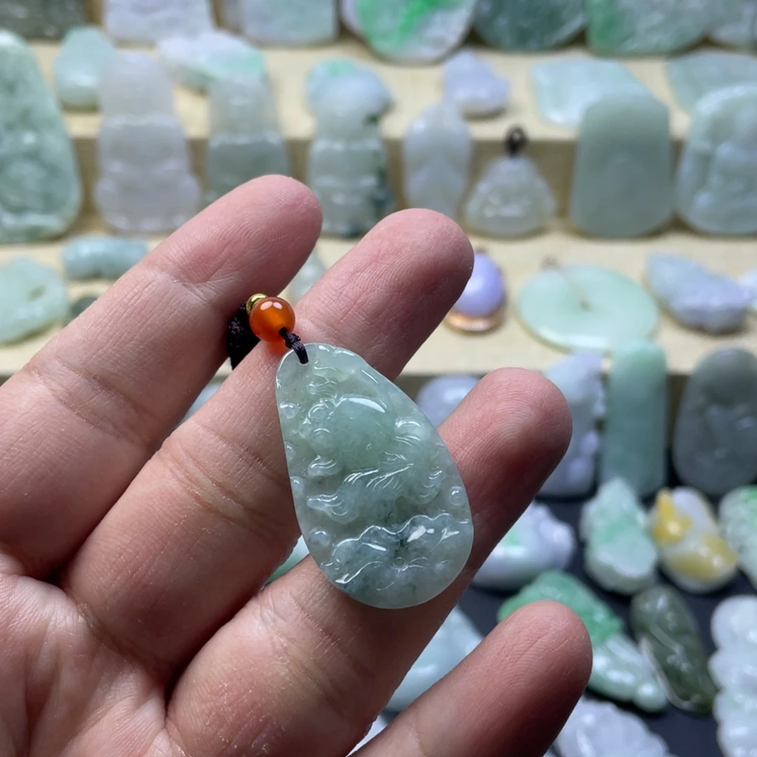翡翠未镶嵌颈饰纯天然翡翠