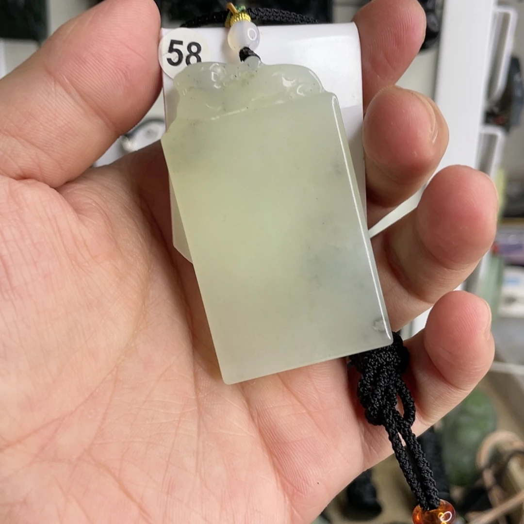 【闪购商品】岫玉颈饰未镶嵌山*鸟平安