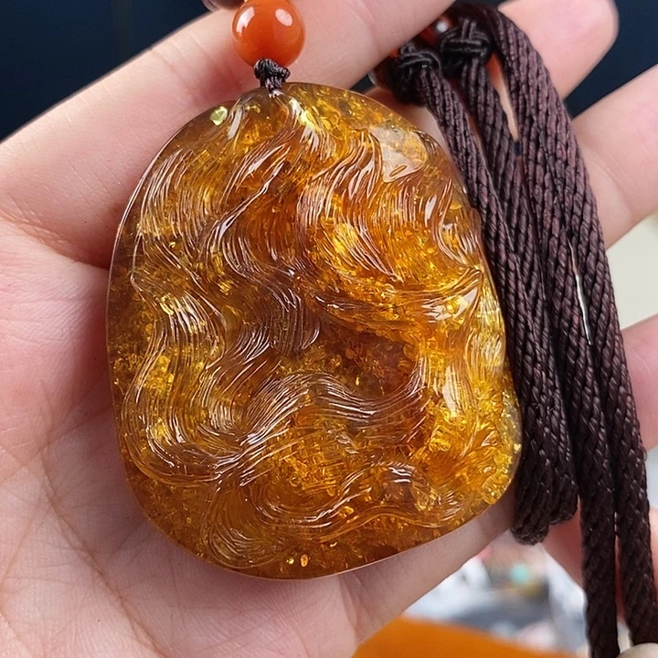 琥珀未镶嵌珠宝奇石