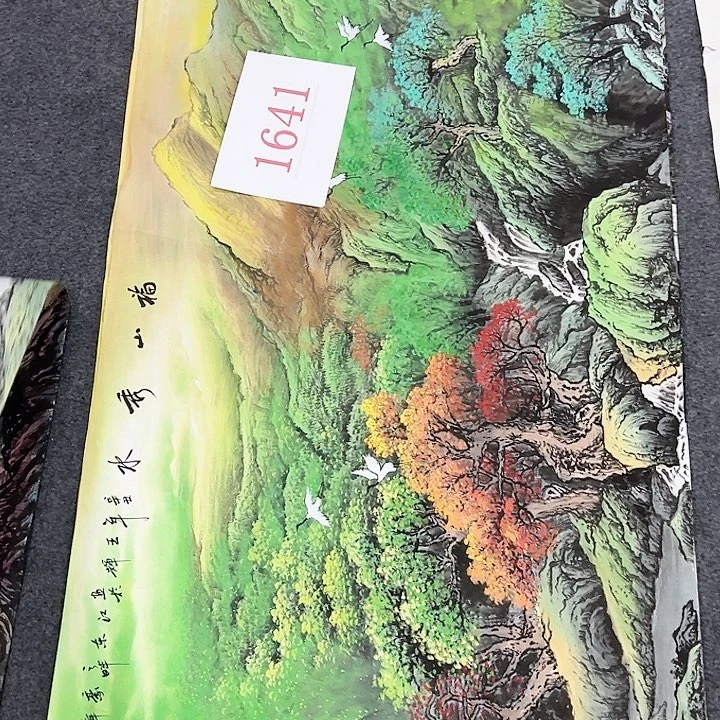 横款新人新事都要强