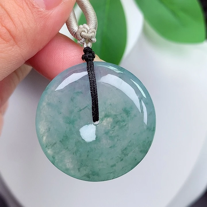 颈饰未镶嵌翡翠平安扣 31.3x6.1mm