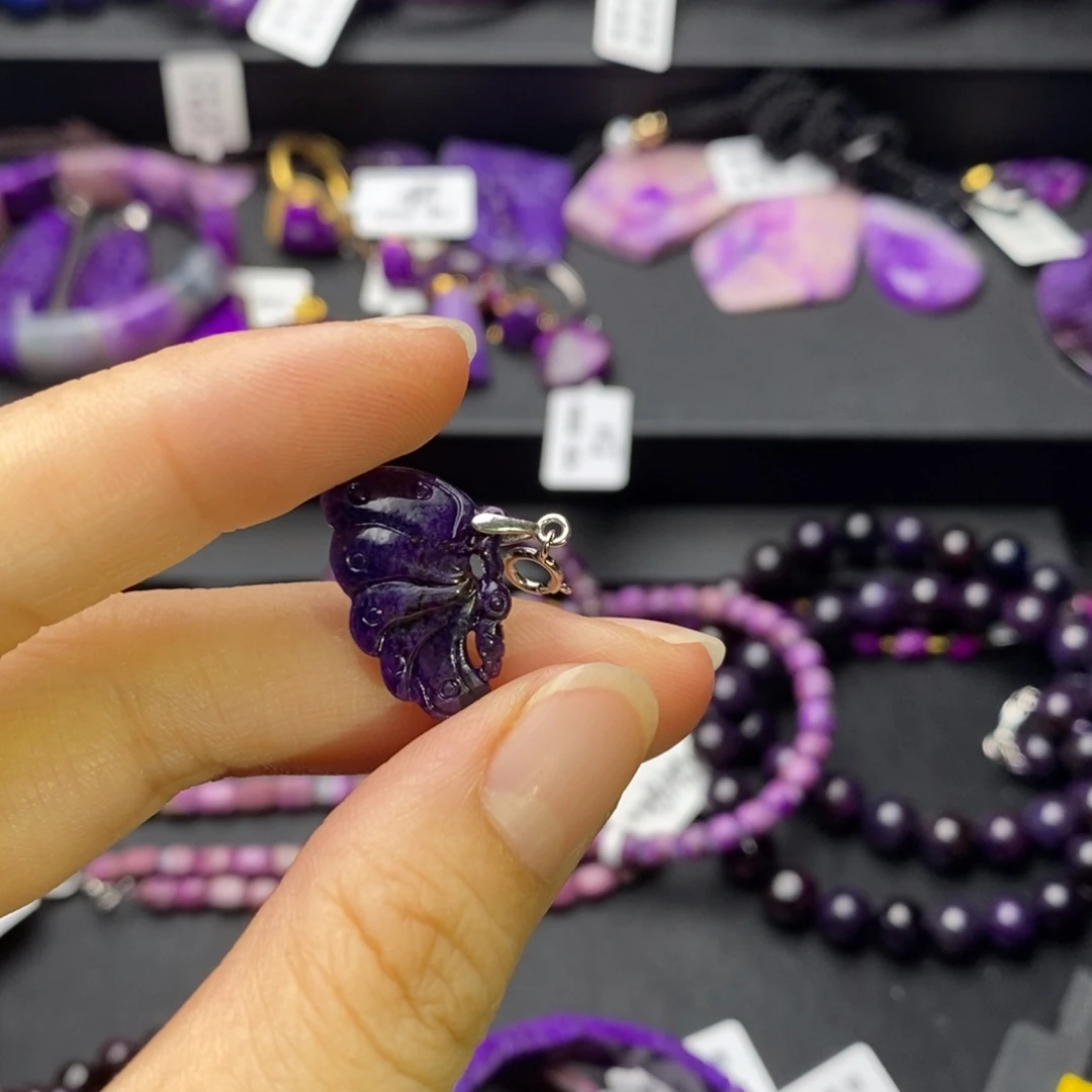 银S925镶嵌苏纪石（舒俱来）吊坠