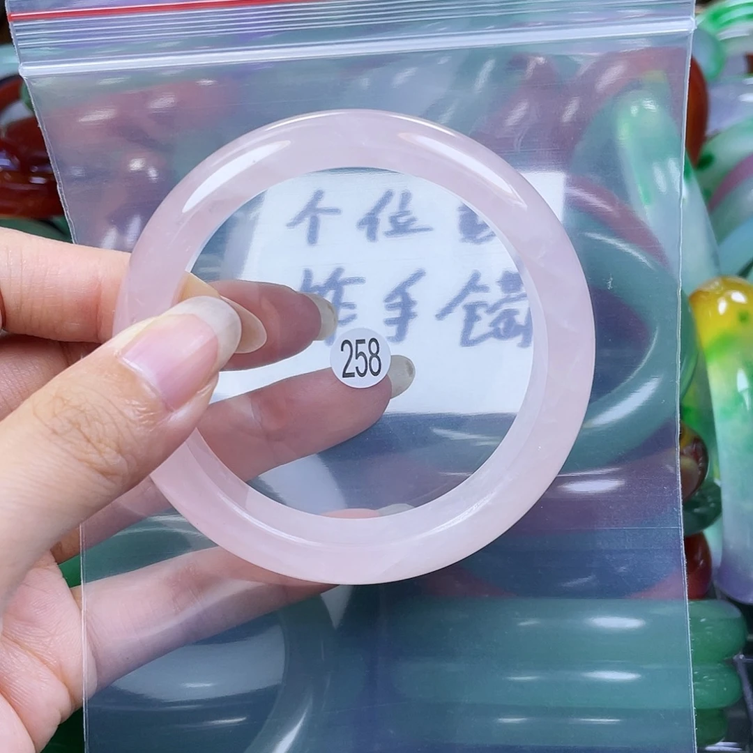 【闪购商品】石英岩玉手镯未镶嵌5960