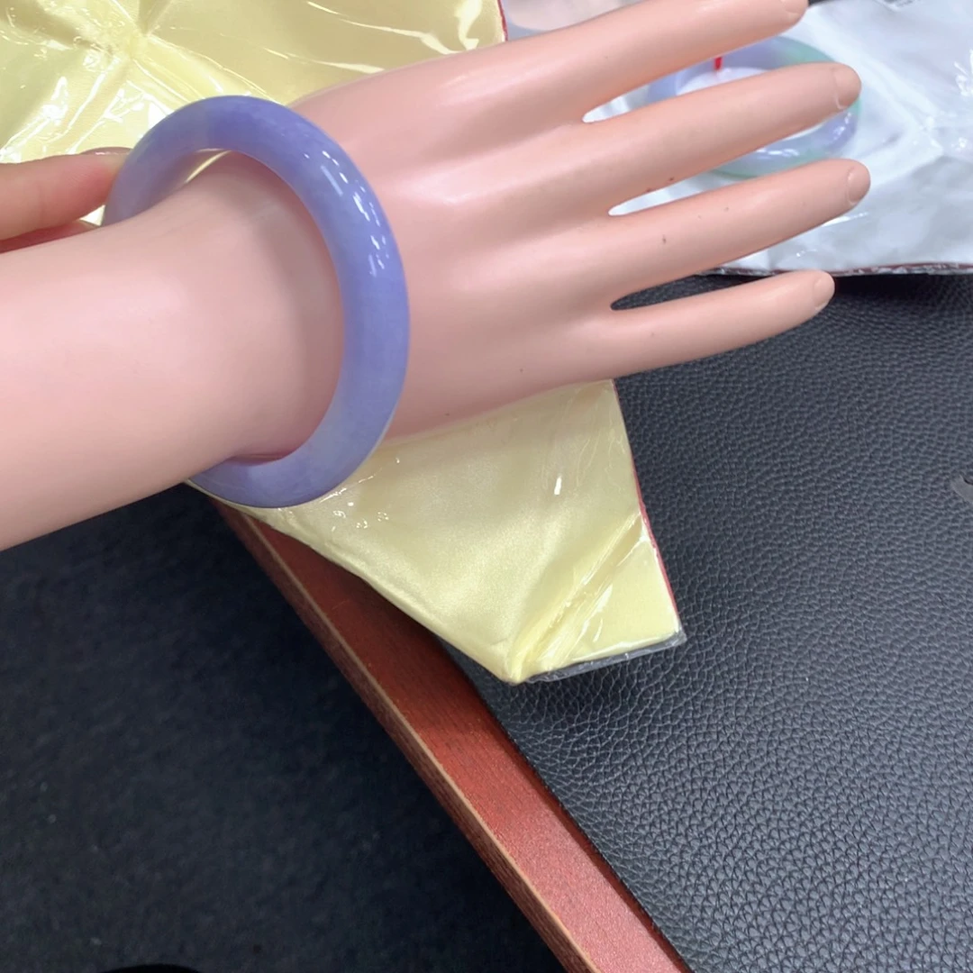 M***a未镶嵌手镯翡翠翡翠