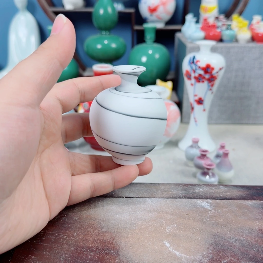 陶瓷手工小花器摆件