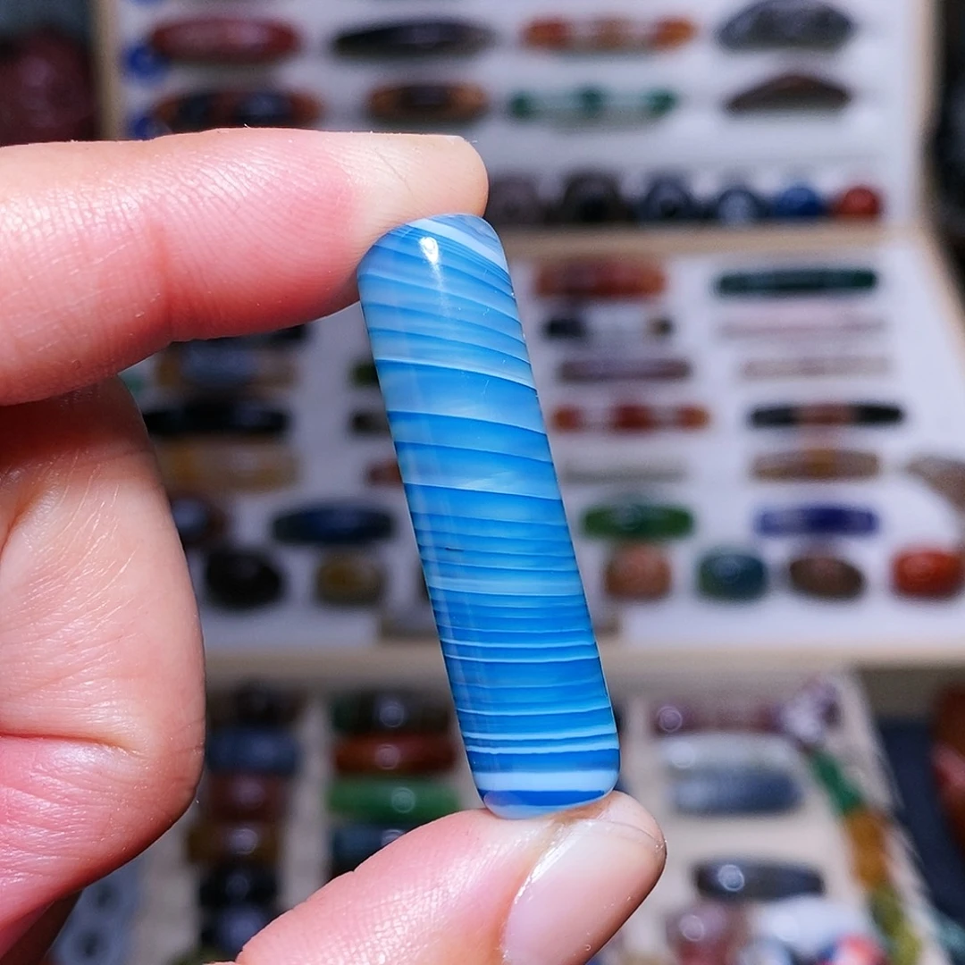 玛瑙吊坠未镶嵌….