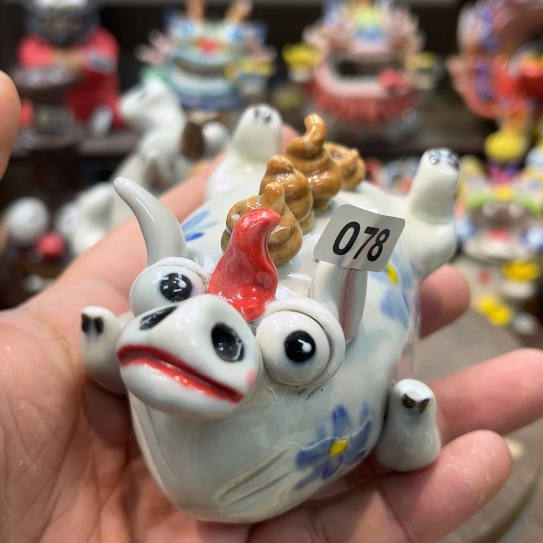 陶瓷纯手工抽象陶瓷摆件078