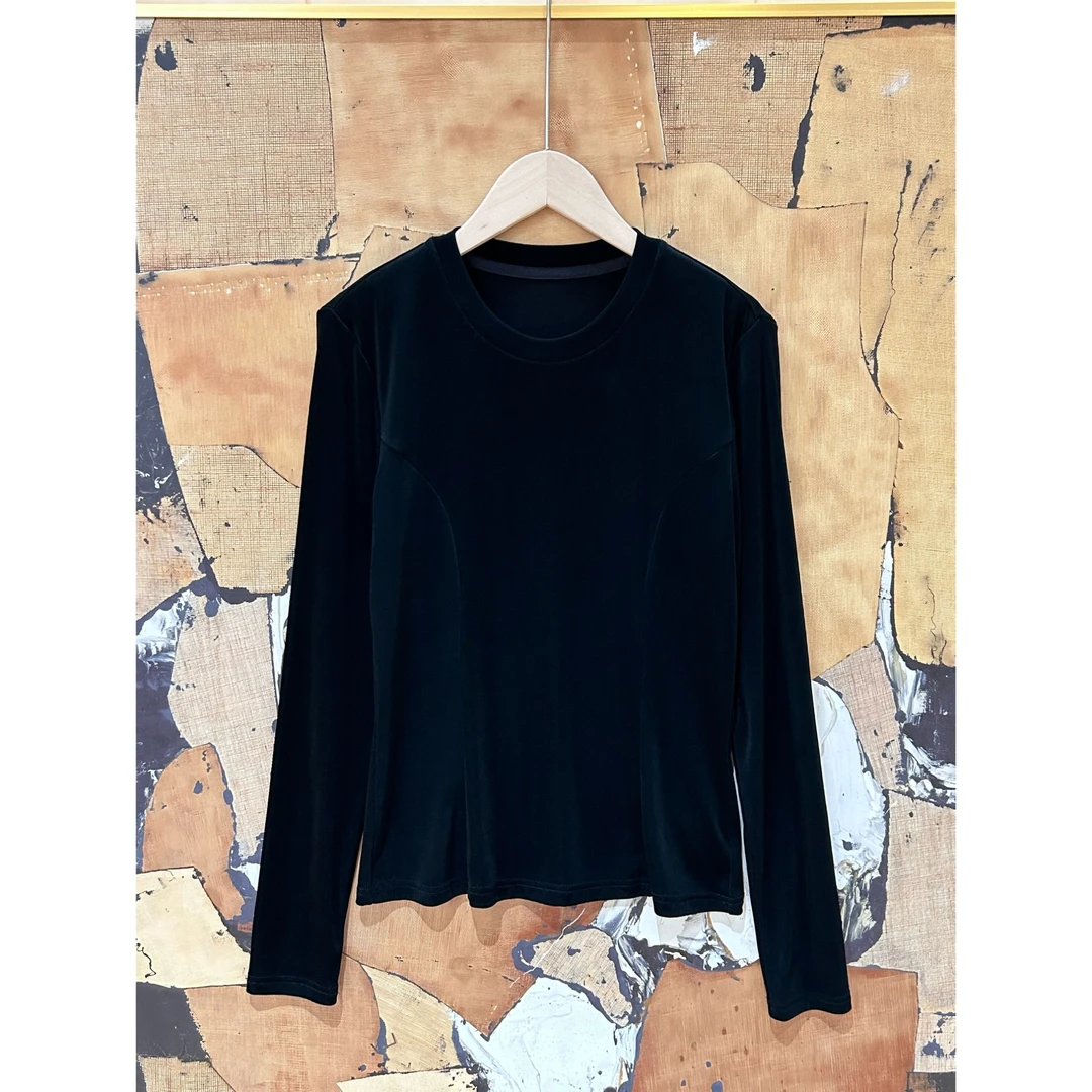 2025春款小众设计亲肤百搭圆领醋酸长袖上衣 2502C768