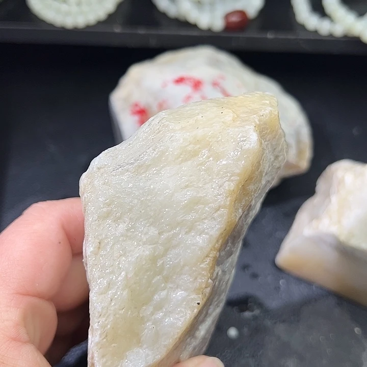 和田玉（糖玉）未镶嵌车挂