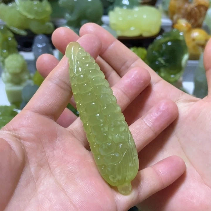 【闪购商品】未镶嵌蛇纹石玉把件