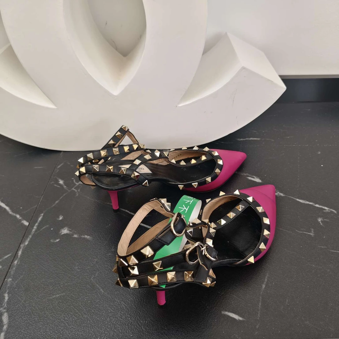 95新 Valentino/华伦天奴 紫粉色三环高跟鞋/36码/95新/27990