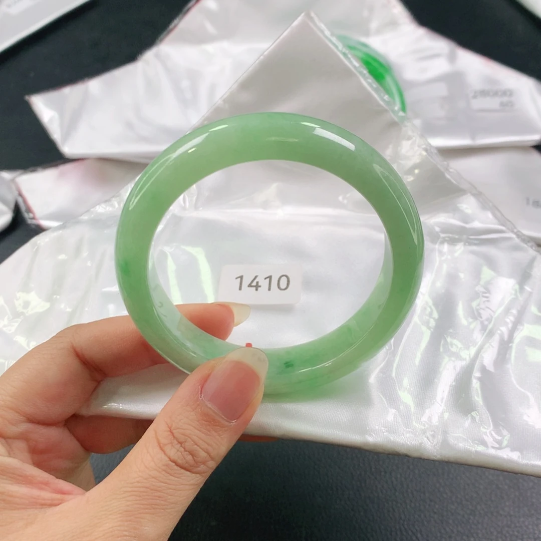 未镶嵌手镯翡翠轮胎03