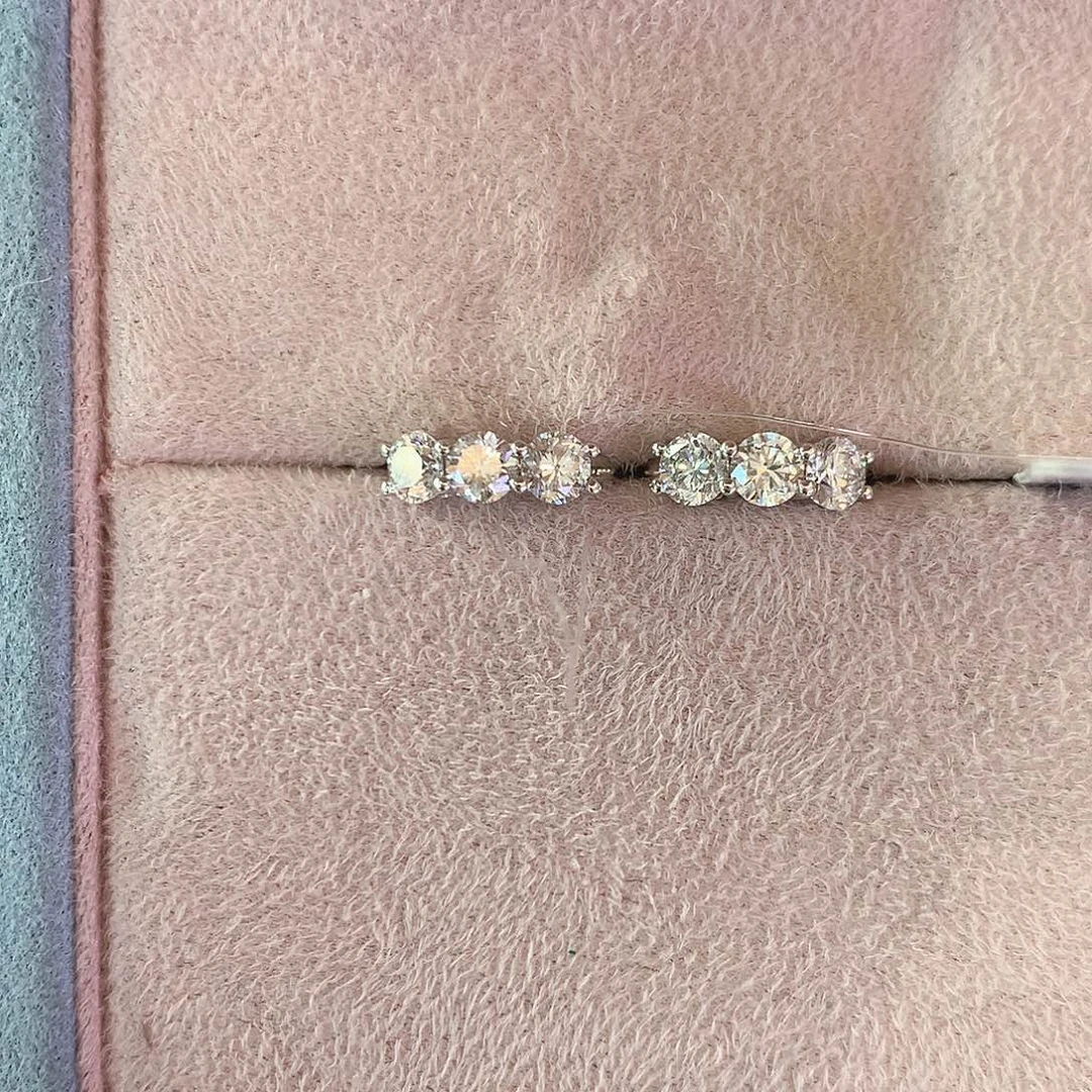 18K金镶嵌实验室培育钻石三公主耳圈