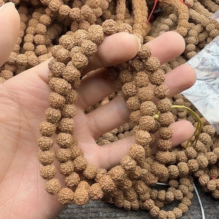 龍***吊坠金刚菩提谢谢