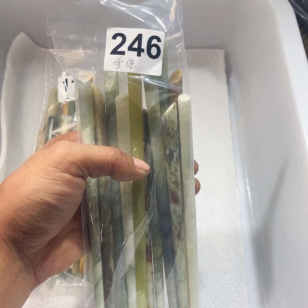 如***了蛇纹石玉未镶嵌发簪