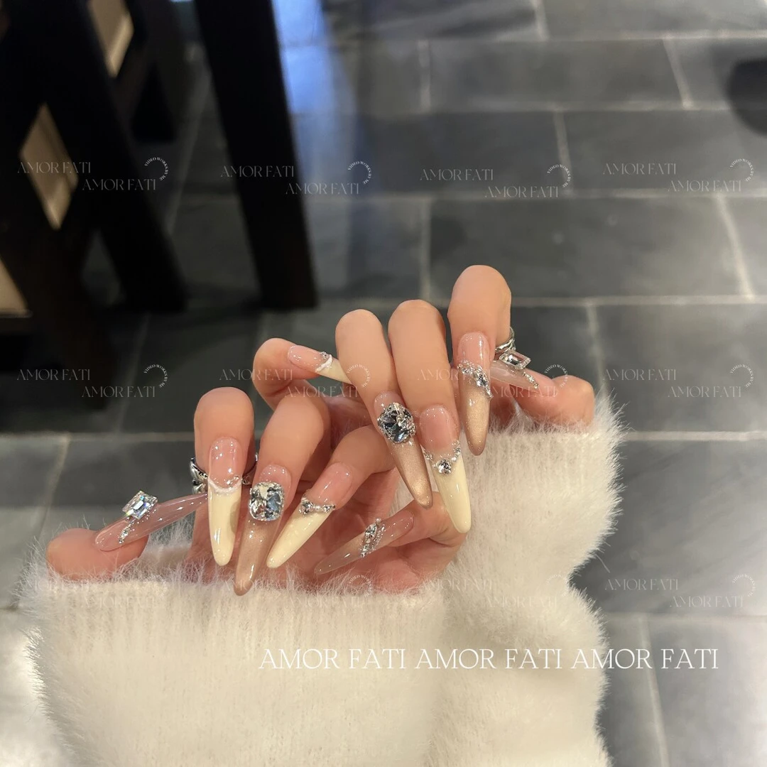 原创手工【柠夏碎冰】温柔风高级感裸色法式猫眼手工穿戴甲秋冬美甲