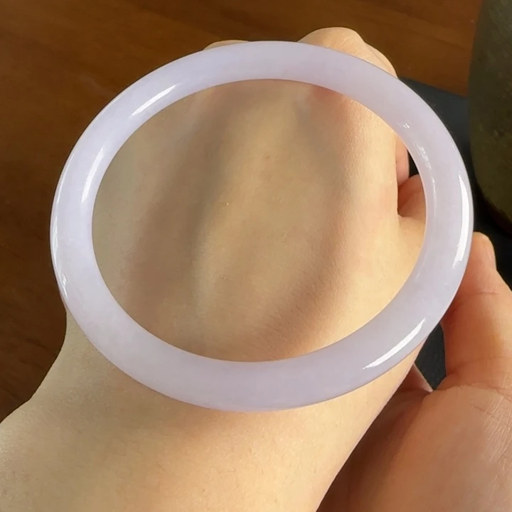 翡翠手镯未镶嵌Y手镯