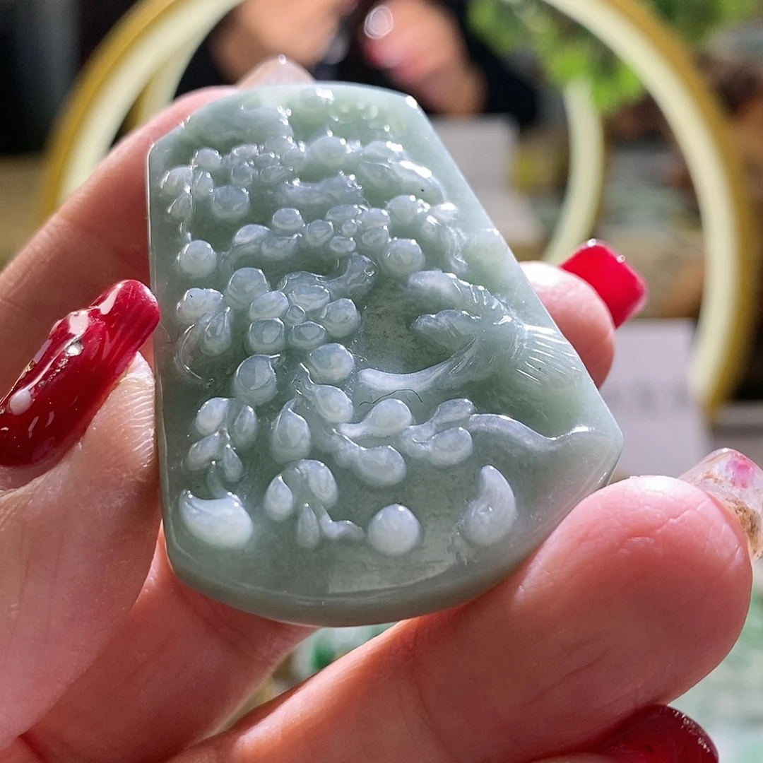 【闪购商品】翡翠颈饰未镶嵌喜上眉梢