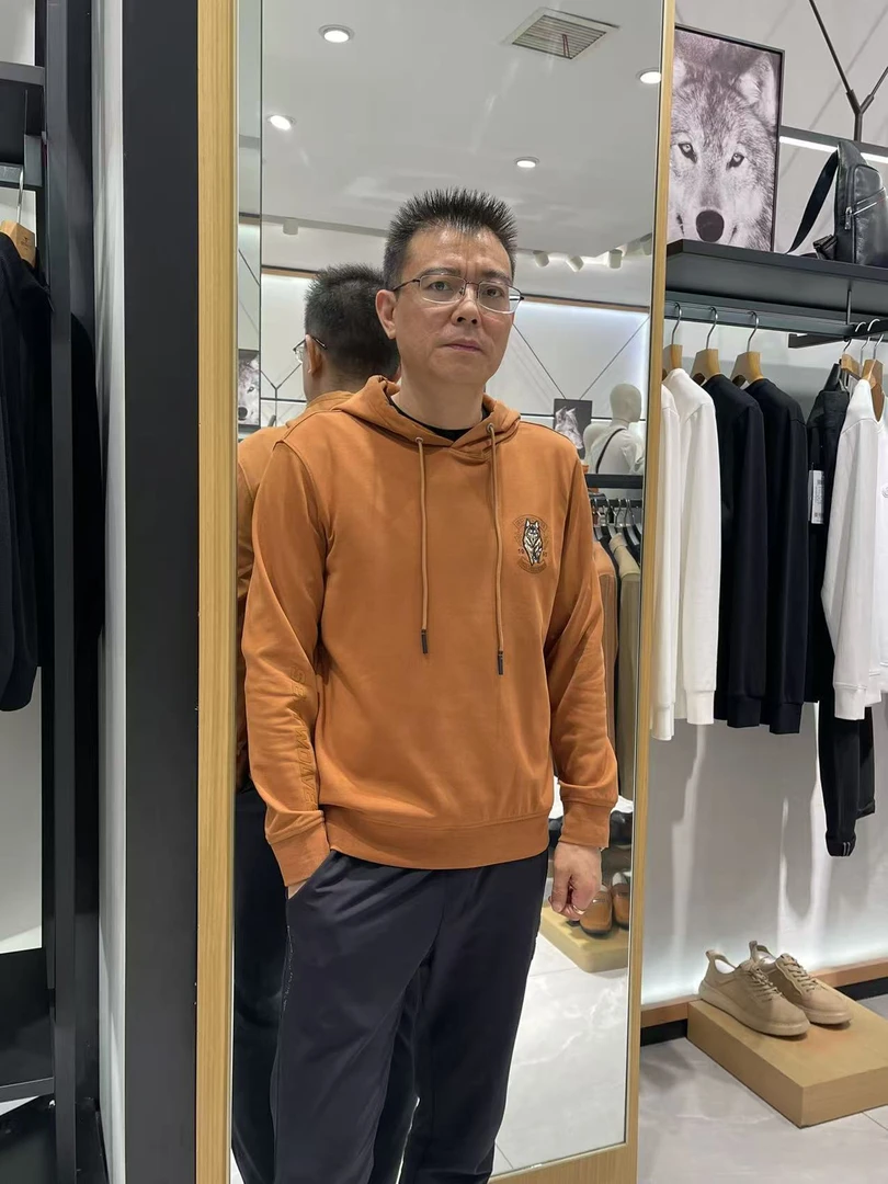 Septwolves/七匹狼23年秋冬宠粉款卫衣（3422）