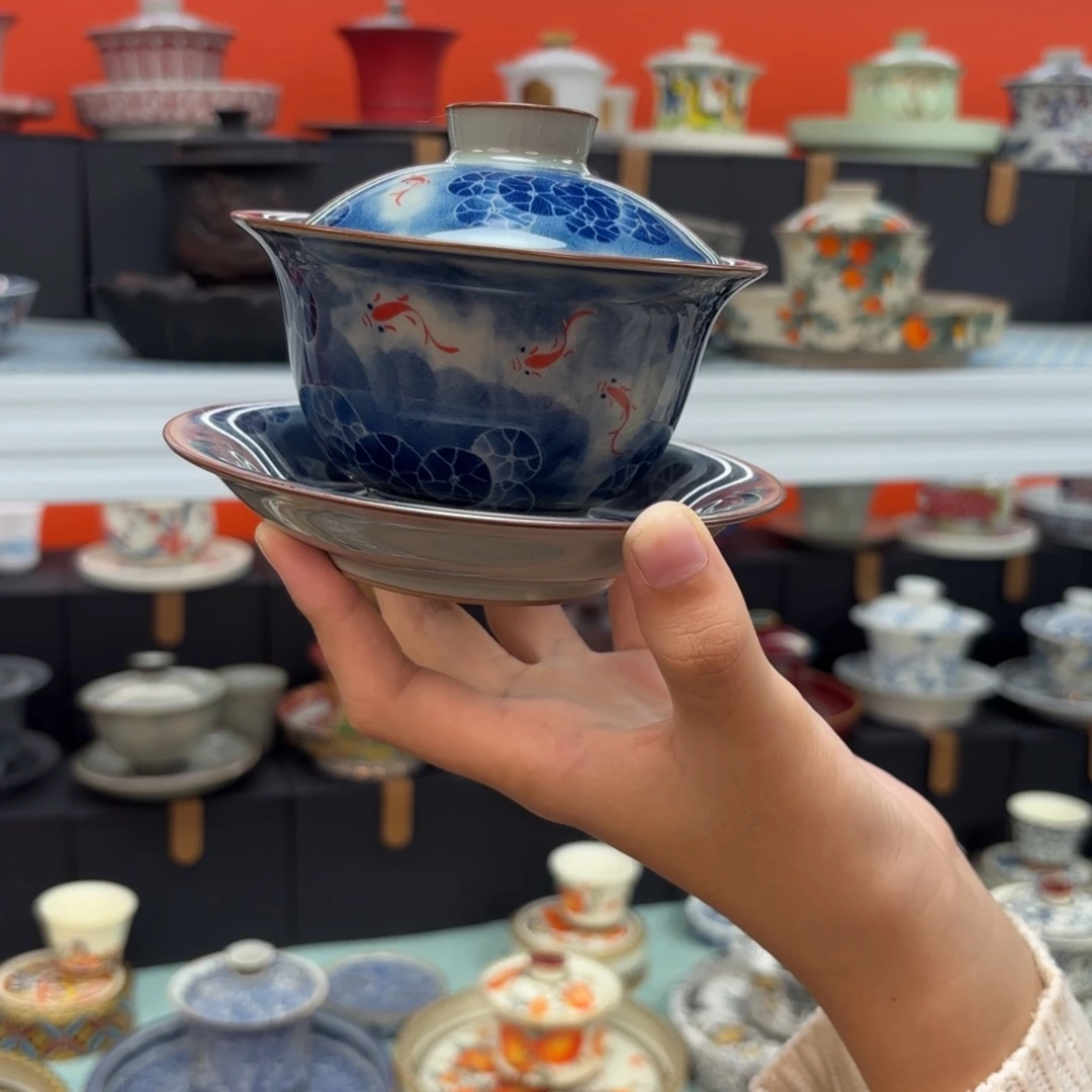 悬停车辆在停盘的同时停