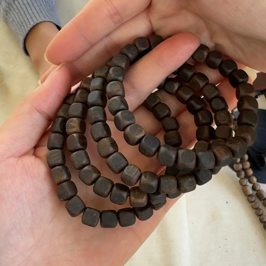 沉香手串绿奇楠沉水单圈约0.7-9多样性发一条