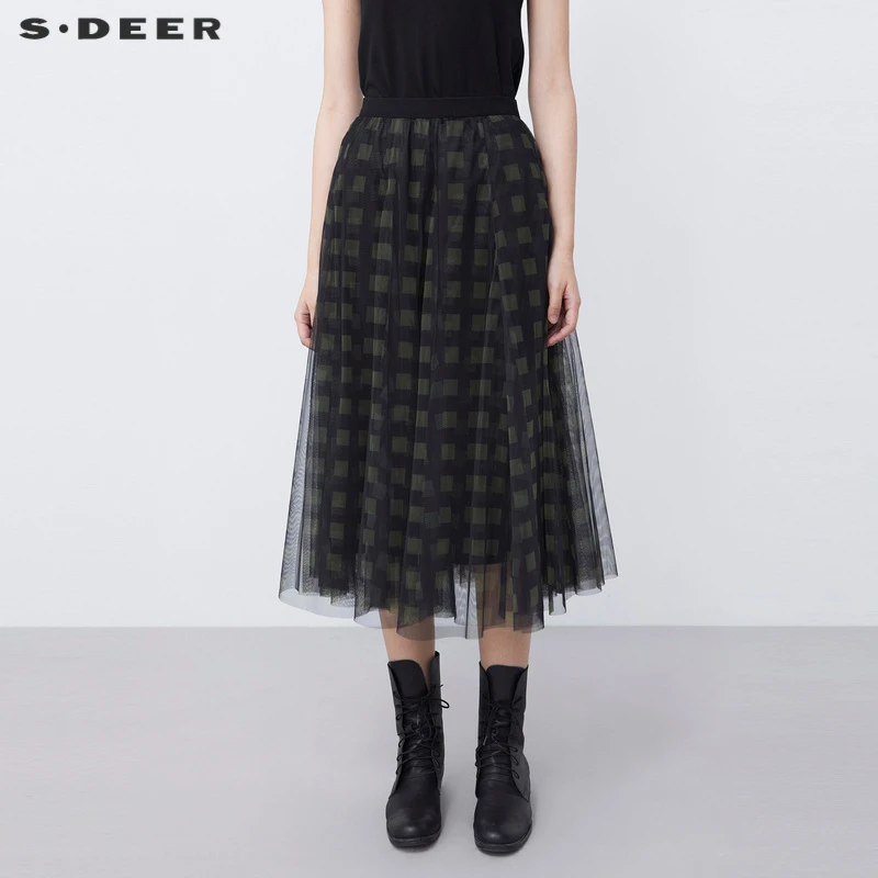 S·DEER圣迪奥女装时尚松紧格纹印花网纱拼接不规则长裙S21481110