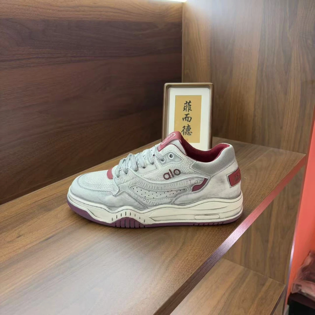 【女款菲而德72699】2025款高端定制真皮手工低帮经典百搭潮鞋